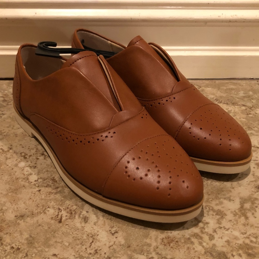 NEW Women’s Loafers Size 6.5